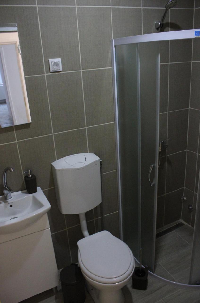 Apartmani Maja Zrenjanin Luaran gambar