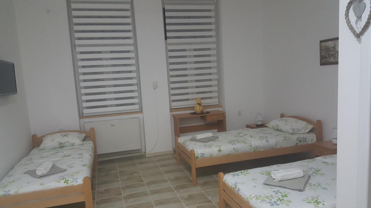 Apartmani Maja Zrenjanin Luaran gambar